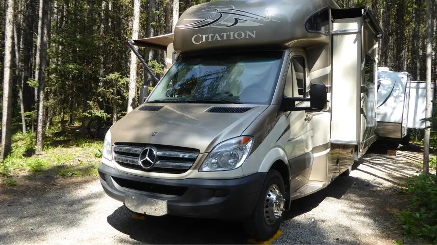 What’s A Class A, B or C RV (Motorhome) & Everything Between