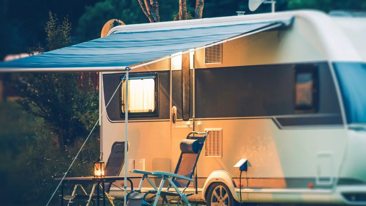 How To Level A Travel Trailer?