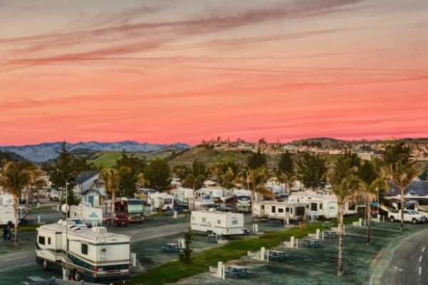 Which RV Travel Club Should You Go With