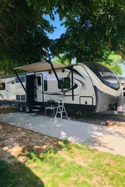 What Is Proper Campground Etiquette For RV Campers? Rude Dude! 1