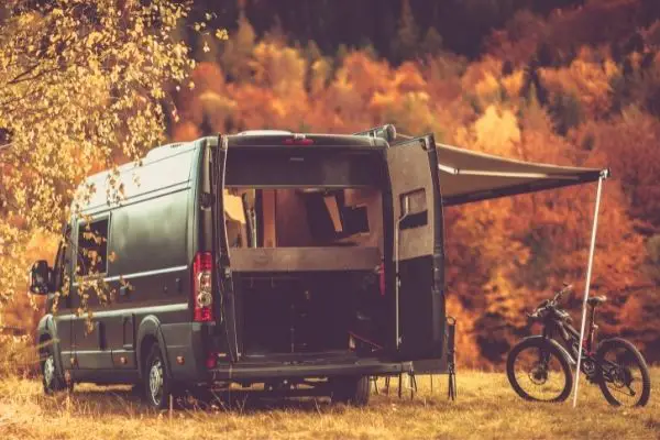 Why Are Stealth Camper Vans So Popular? 7