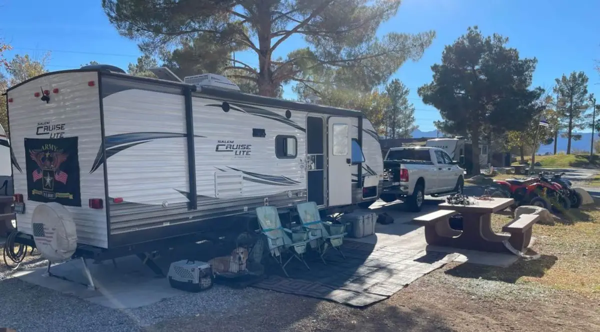What Is Proper Campground Etiquette For RV Campers? Rude Dude!