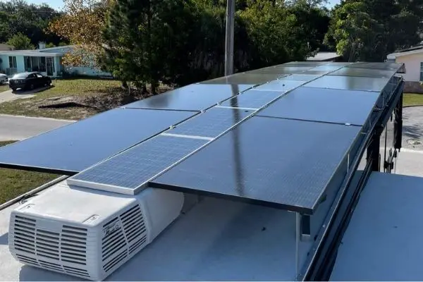 13 Questions About RV Solar Panels For Beginners 11