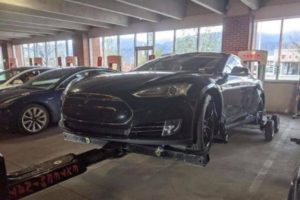 Tesla-towing 3