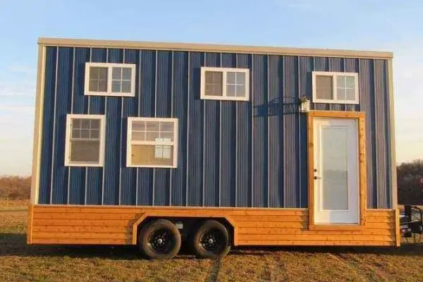 Cabin VS. Tiny House VS. Park Model: What’s The Difference? 2