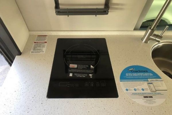 Can You Use An Induction Cook Top When Camping In Your RV? 4