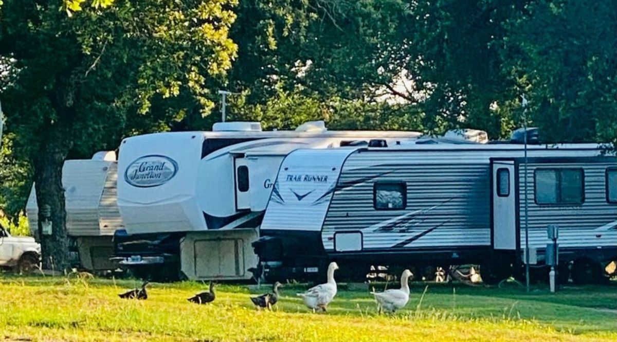 Where Can You Park An RV Long Term & Not Get In Trouble!