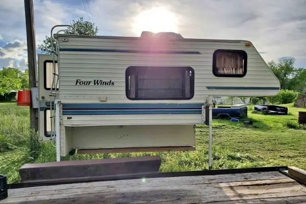 12 Most Asked Questions About Truck Campers? Answered! 1