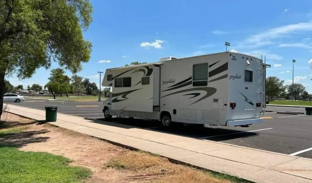 Motorhomes That Can Really Tow