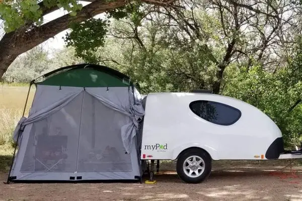 Small Travel Trailers for Single Travelers 1
